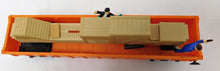 Load image into Gallery viewer, Lionel 6-26972 PONY EXPRESS Animated Gondola Chase car Cop & Hobo operating gondola
