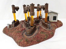 Load image into Gallery viewer, Lionel 6-24112 Oil Field w/ Bubble Tubes Pump Jacks Operating accessory C-8 O/S