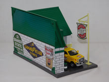 Load image into Gallery viewer, Menards Dave's Garage Towing Tires TuneUps O Gauge Assembled Lighted Figrs C8 Serv