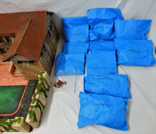 Load image into Gallery viewer, BARZSO Adventures of ZORRO Playset Hacienda / Courtyard 2009 54mm Boxed Big Set