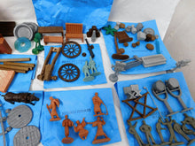 Load image into Gallery viewer, BARZSO Adventures of ZORRO Playset Hacienda / Courtyard 2009 54mm Boxed Big Set