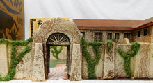 Load image into Gallery viewer, BARZSO Adventures of ZORRO Playset Hacienda / Courtyard 2009 54mm Boxed Big Set