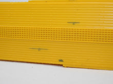 Load image into Gallery viewer, Lionel Trains 6473 Bobbing HORSE Rodeo Car stock car Rodeo Express red letters