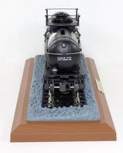 Load image into Gallery viewer, K-Line K-639104 Conoco Tank Car train Bank Special Ed diecast sprung trucks 1/48