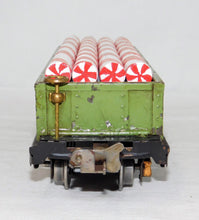 Load image into Gallery viewer, Lionel 812 Prewar Green Gondola w/ Christmas Peppermint Sticks Latch couplers O