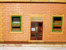Load image into Gallery viewer, Lionel 121 City Train Station O/Std Gauge Prewar For restoration / layout Prewar 1920s