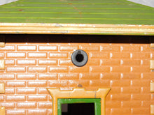 Load image into Gallery viewer, Lionel 121 City Train Station O/Std Gauge Prewar For restoration / layout Prewar 1920s