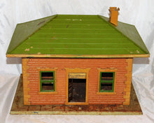 Load image into Gallery viewer, Lionel 121 City Train Station O/Std Gauge Prewar For restoration / layout Prewar 1920s