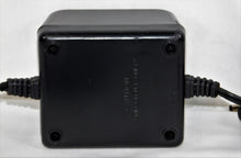 Load image into Gallery viewer, Lionel 69 watt 3 AMP Transformer w/ Whistle & Direction Power pack DM1803AO-1AN