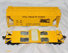 Load image into Gallery viewer, Weaver O Gauge PS-2 34' Covered Hopper 1987 NMRA Eugene Oregon Quality Craft HTF