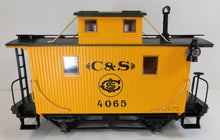 Load image into Gallery viewer, LGB 4065 Colorado & Southern C&S bobber Caboose w/ lanterns G gauge Yellow train