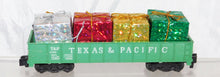 Load image into Gallery viewer, American Flyer C-2009 Texas & Pacific gondola w/ Christmas presents load Pikemaster TP