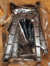 Load image into Gallery viewer, Lionel Trains 6-2111 Elevated Trestle Set 10 pieces + connectors SEALED bags C-9