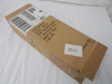 Load image into Gallery viewer, Lionel 6-52590 LOTS 2011 Santa Fe Warbonnet Mint Car C10 ATSF Limited Run Ogauge