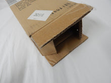 Load image into Gallery viewer, Lionel 6-52590 LOTS 2011 Santa Fe Warbonnet Mint Car C10 ATSF Limited Run Ogauge