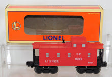 Load image into Gallery viewer, Lionel Trains 6-19734 Southern Pacific Caboose 6357 SP C-8 1996 Lighted Boxed O