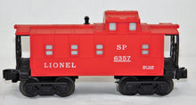 Load image into Gallery viewer, Lionel Trains 6-19734 Southern Pacific Caboose 6357 SP C-8 1996 Lighted Boxed O
