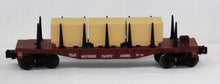 Load image into Gallery viewer, Lionel Trains 6-16386 Southern Pacific Flatcar w/ stacked lumber sheets load C-8