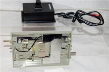 Load image into Gallery viewer, Lionel 6-12020 Fastrack 5" Remote Uncoupling Section roadbed style half track