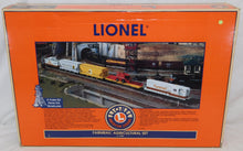 Load image into Gallery viewer, Lionel 6-11983 Farmrail Agriculture Freight Train Set Boxed O gauge GP-7 + freight Cargill C-9
