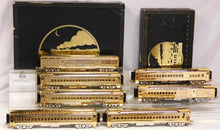 Load image into Gallery viewer, MTH 20-4029 + 20-4129 Millennium GOLD O Gauge 7car 70' Madison Passenger Set NYC
