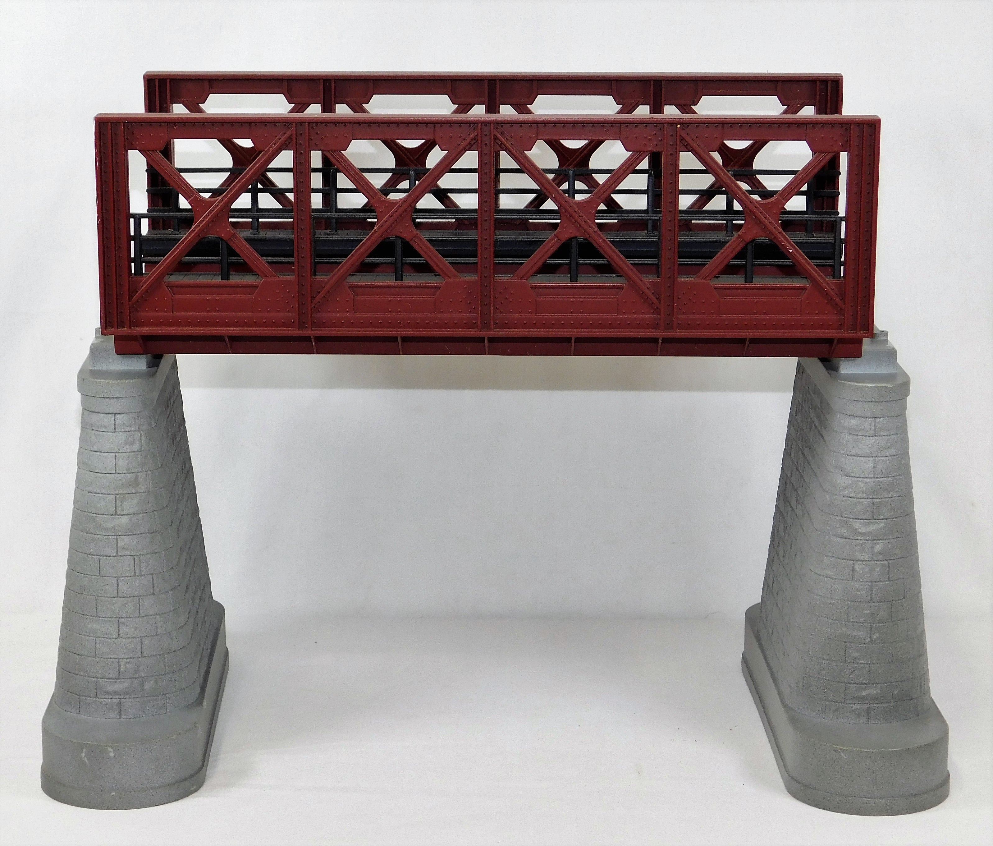 MTH Trains O Gauge RealTrax RUST Girder Bridge 2 w weathered piers 10 Long 3rail