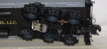 Load image into Gallery viewer, Lionel 6-38008 Union Pacific Challenger Auxiliary Tender Gray Water TMCC Boxed O C-8 Like New
