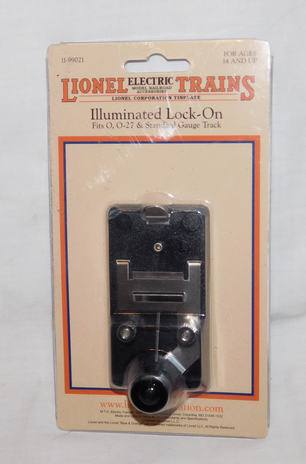 Lionel 11-99021 MTH 1021 Illumninated Lock On Standard / O / 027 gauge tubular C-10
