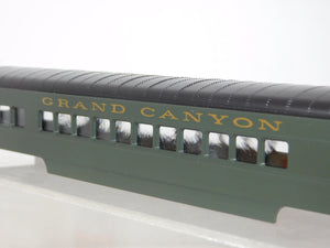 CONCOR HO Scale 72' Coach Grand Canyon Railway Passenger Car 1/87 kit w/trucks