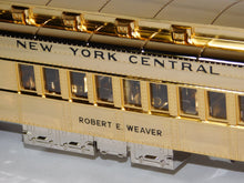 Load image into Gallery viewer, MTH 20-4029 + 20-4129 Millennium GOLD O Gauge 7car 70' Madison Passenger Set NYC
