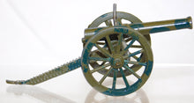 Load image into Gallery viewer, Britains 1263 Royal Artillery Gun BOXED 1/32 DieCast Camo paint Clean VINTAGE
