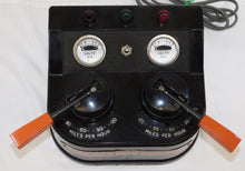 Load image into Gallery viewer, American Flyer 30B 300 watt transformer w/ Voltmeters Run2 trains SERVICED
