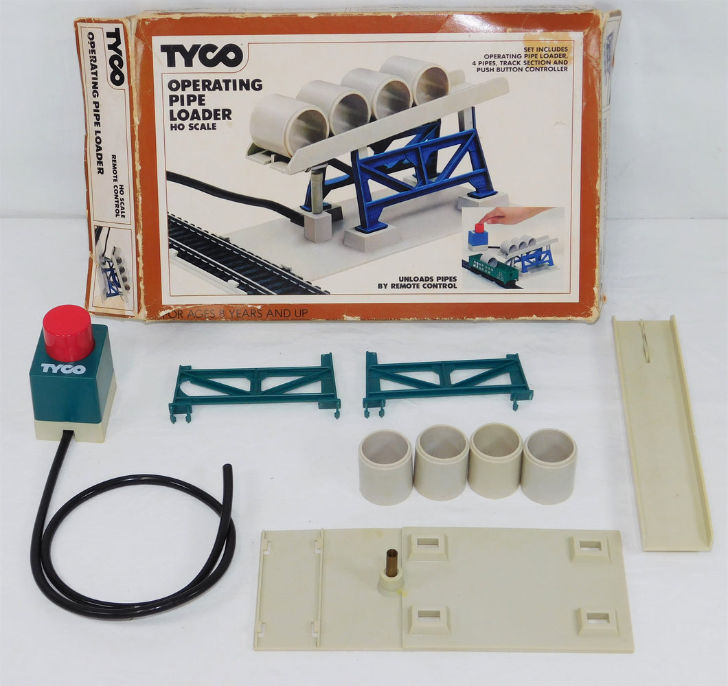 TYCO T- 951 Remote Control Operating Pipe Loader Car Boxed HO Scale C-7 w/button
