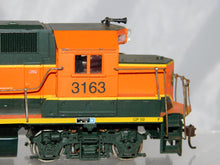 Load image into Gallery viewer, Athearn #4163 BNSF 3163 GP-50 Powered w/metal railings Scale couplers HO 1/87
