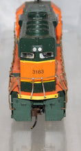 Load image into Gallery viewer, Athearn #4163 BNSF 3163 GP-50 Powered w/metal railings Scale couplers HO 1/87
