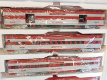 Load image into Gallery viewer, MTH 20-6528 TEXAS SPECIAL 5-Car 70' Streamlined Passenger Set Ribbed Premier O 1/48 C-9
