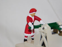 Load image into Gallery viewer, Lionel 6-18408 Santa Claus &amp; Mrs.C WHITE operating handcar motorized Christmas O
