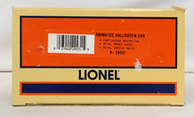 Load image into Gallery viewer, Lionel 6-29231 Animated Halloween Box Car Bobbing Pumpkin Head Car Up/Down O gauge
