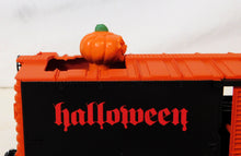 Load image into Gallery viewer, Lionel 6-29231 Animated Halloween Box Car Bobbing Pumpkin Head Car Up/Down O gauge
