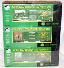 Load image into Gallery viewer, MTH 20-90130 John Deere tractors 40&#39; Boxcar Three Pack 1/48 scale  Premier O SEALED C-10
