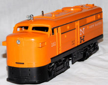 Load image into Gallery viewer, Lionel 232 New Haven A Alco Diesel w/BLACK PILOT/Apron 1962 Runs Scarce INTERESTING
