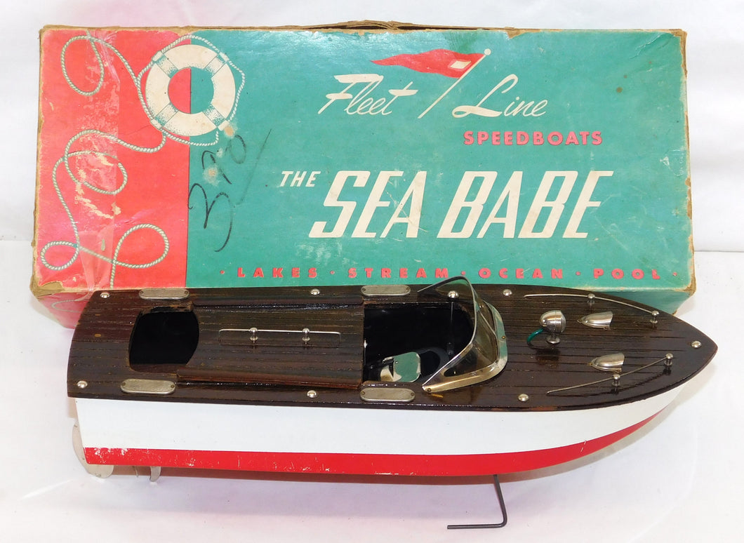 Fleet Line #200 SEA BABE Speed Boat in BOX WORKS lights model motor boat VINTAGE 1950s