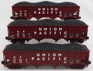 MTH 20-97060 UP Four Bay Hopper Six Car Set O Union Pacific 6 diff #s COAL loads