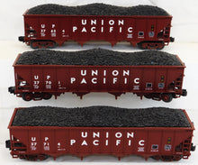 Load image into Gallery viewer, MTH 20-97060 UP Four Bay Hopper Six Car Set O Union Pacific 6 diff #s COAL loads
