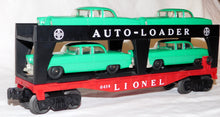 Load image into Gallery viewer, Lionel 6414 Evans Auto Loader KELLY GREEN automobiles cars Postwar CLEAN BOXED
