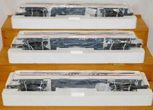 Load image into Gallery viewer, Lionel 6-39085 American Freedom Train Three CAR Heavyweight Passenger ADD-ON Set NEW
