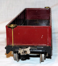 Load image into Gallery viewer, Lionel 212 Maroon Wine Gondola Standard Gauge Prewar Train var D 1920s-30s CLEAN!
