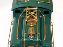 Load image into Gallery viewer, Lionel 408E Standard Gauge engine 0-4-4-0 Dual Super Motors Dark Green Beautiful Restoration
