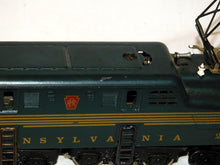 Load image into Gallery viewer, Lionel 2332 Pennsylvania GG-1 Electric Locomotive 1947-49 w/horn Runs C-7+ CLEAN
