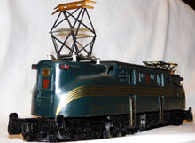 Load image into Gallery viewer, Lionel 2332 Pennsylvania GG-1 Electric Locomotive 1947-49 w/horn Runs C-7+ CLEAN
